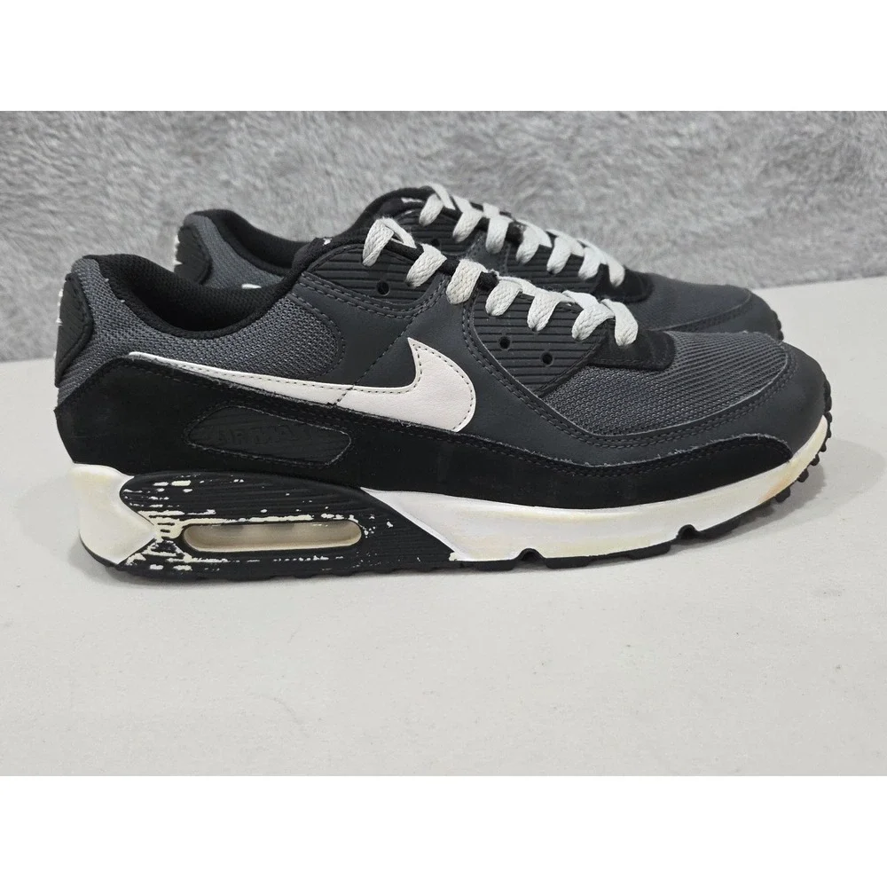 Air Max 90 Men's Size 11 Iron Grey/White-DK Smoke Grey CN8490 002